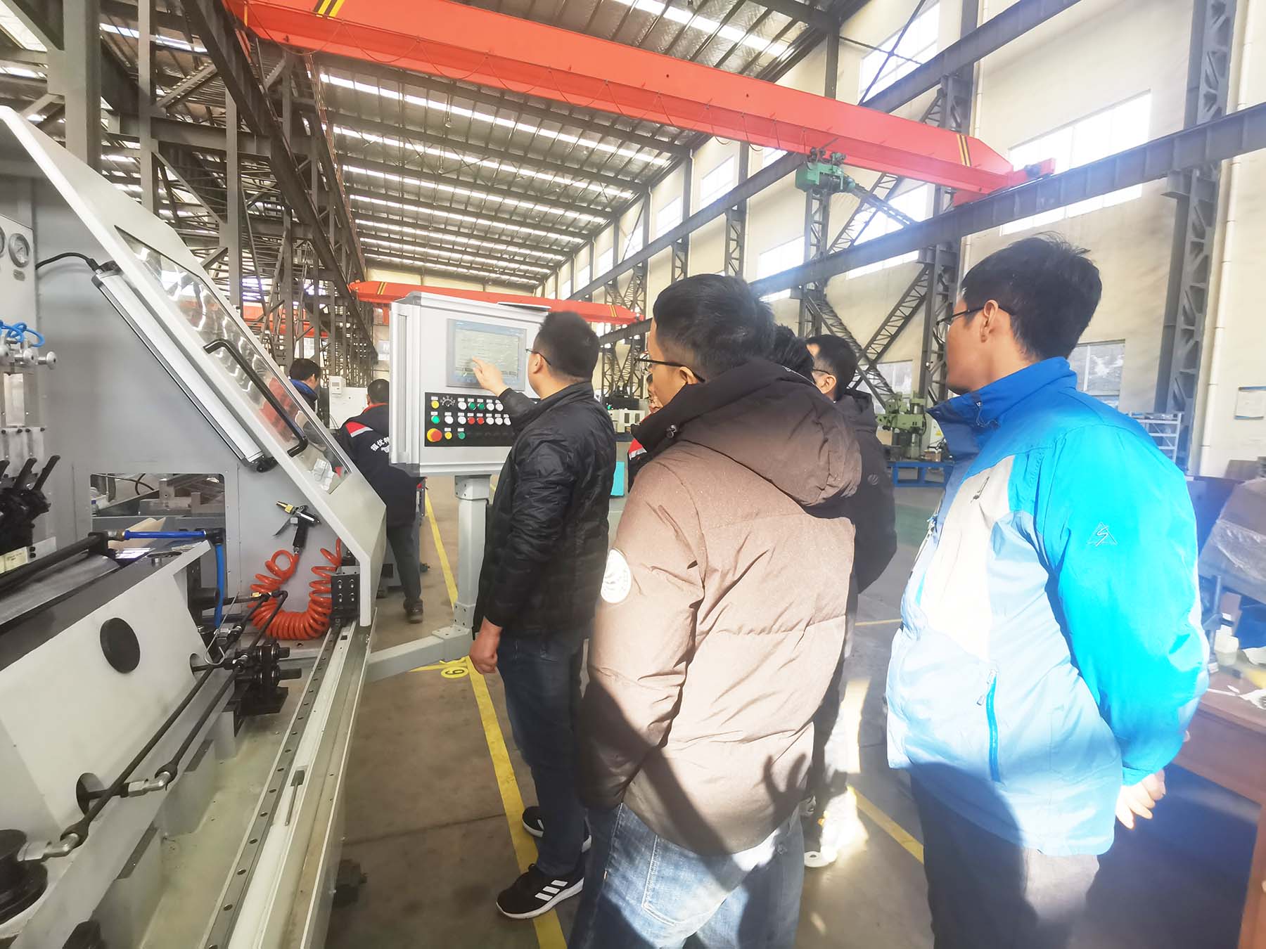 舍弗勒中國技術團隊蒞臨福優特測試驗收設備